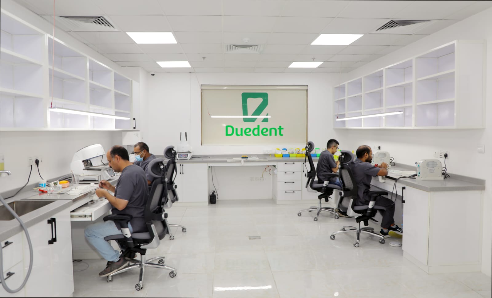 Digital Dental Precision